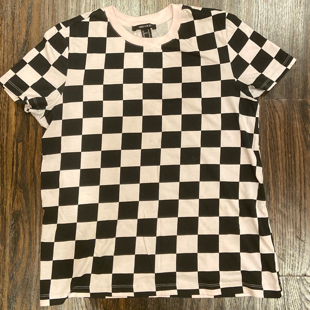 a cute checkard top
